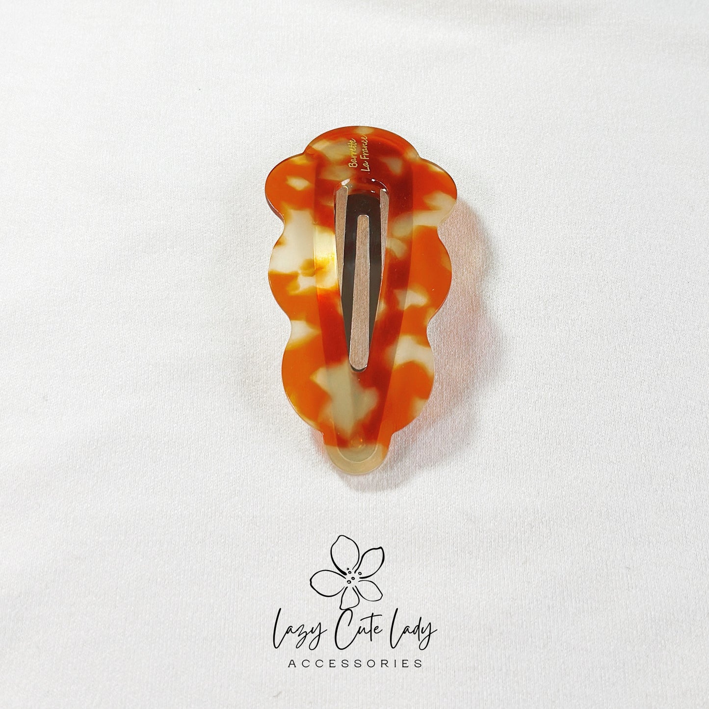 Large Wavy Edge Hair Clip