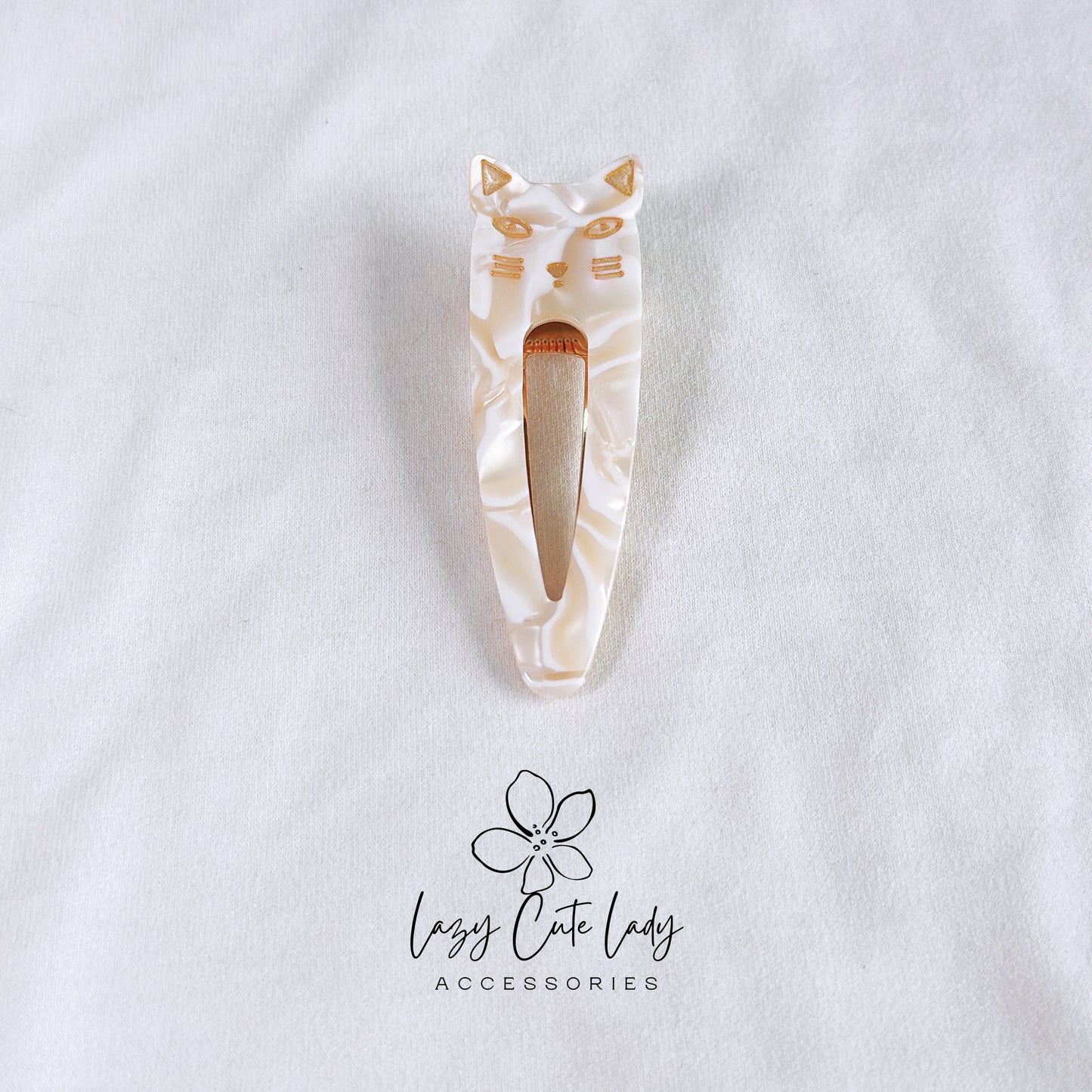 Adorable Kitty Hair Clip – Cute and Elegant Hair Accessory- for girl for women