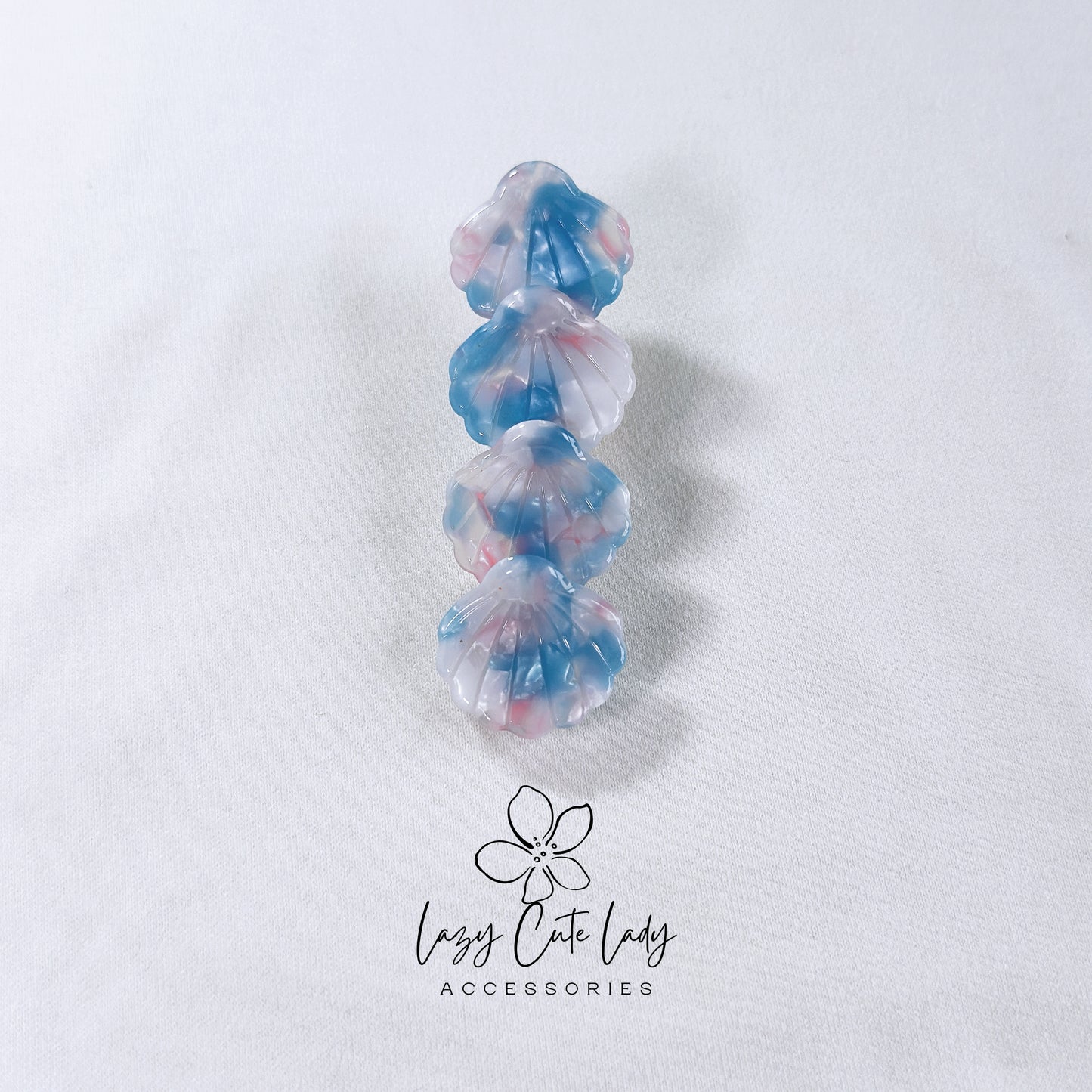 Elegant Seashell Shaped Hair Clip - Hair Accessory - Cute Hair Clips- For girl for women