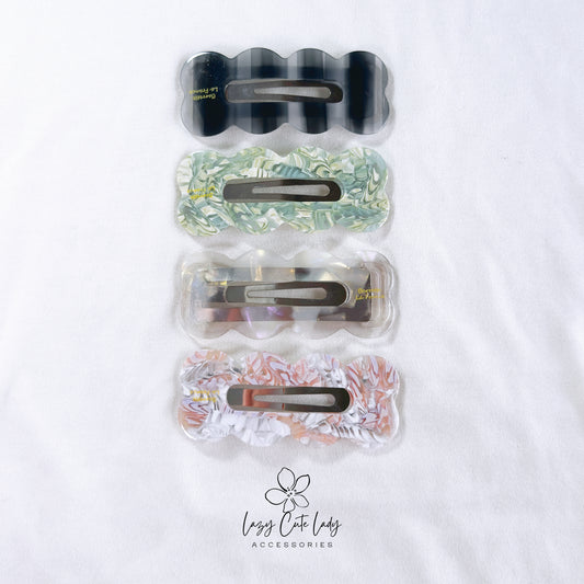 Large Rectangular Wavy Edge Hair Clip