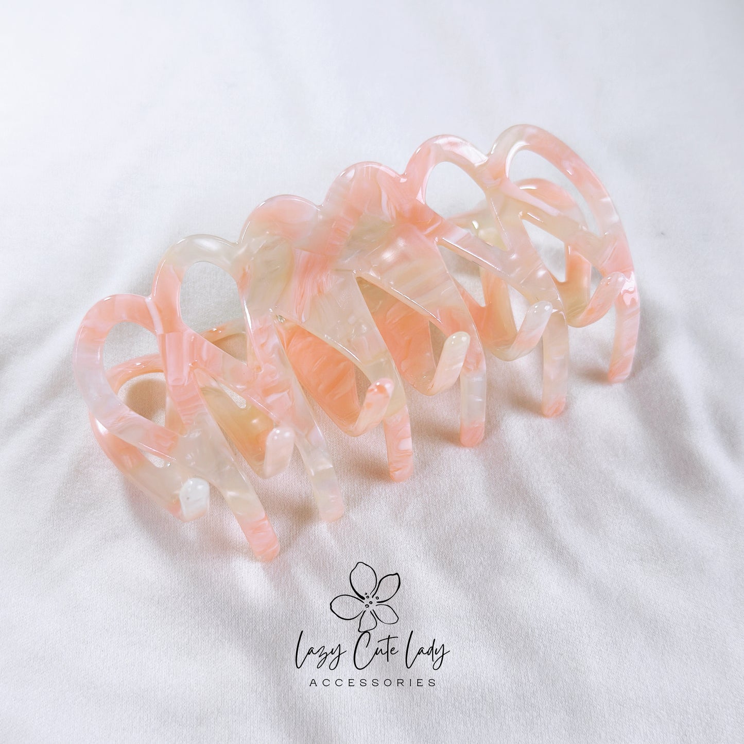 Fashionable Oversized Hair Claw