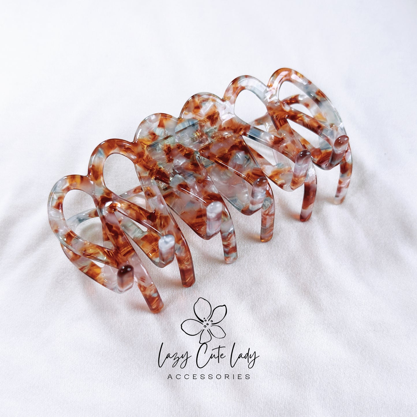 Fashionable Oversized Hair Claw