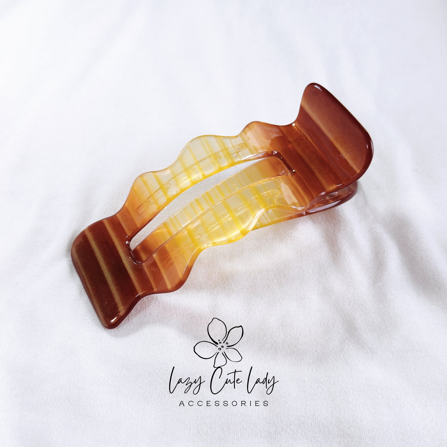 Chic Elegance Hair Clip – Effortless Sophistication