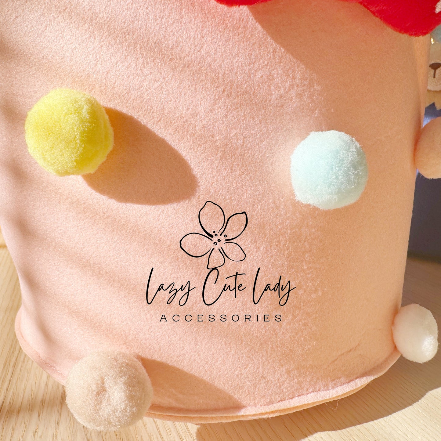 Handmade Felt Bucket Bag with Colorful Charm – Cute, Spacious, and Perfect for All Ages