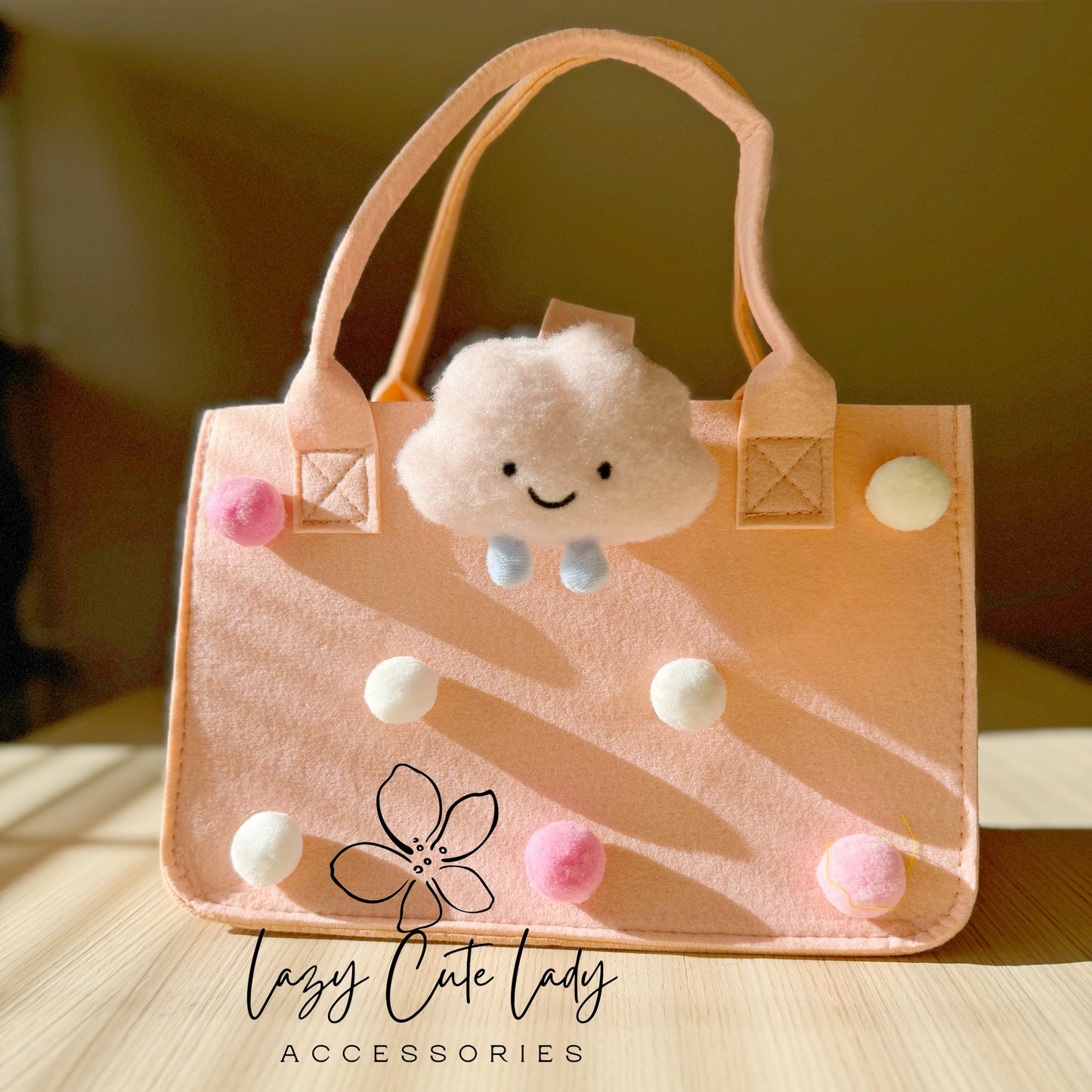 Handmade Felt Cloud Tote Bag – Adorable, Spacious, and Perfect for All Ages