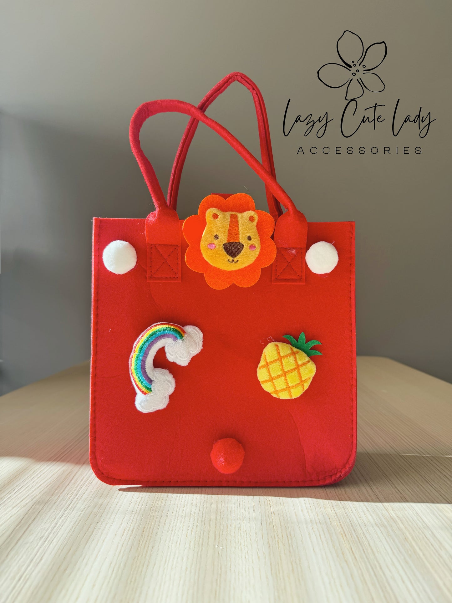 Handmade Felt Lion Tote Bag – Cute, Spacious, and Perfect for All Ages