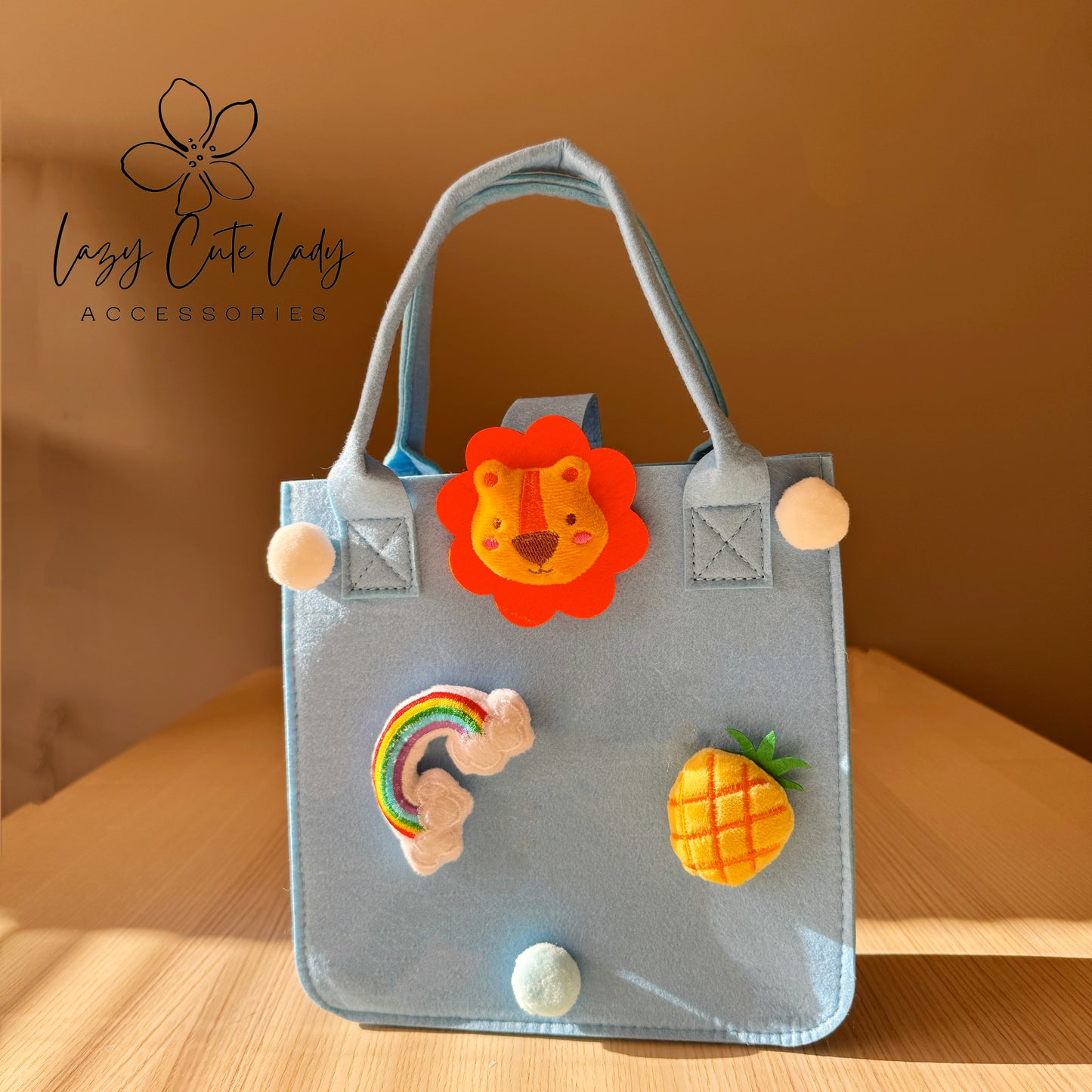 Handmade Felt Lion Tote Bag – Cute, Spacious, and Perfect for All Ages