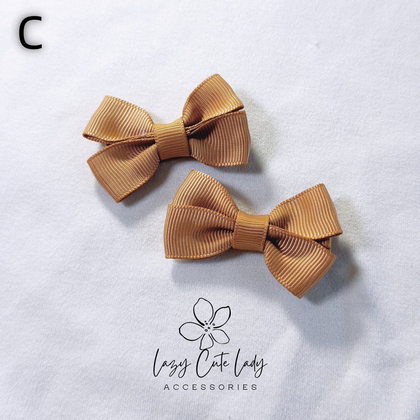 Mini Bow Hair Clips Set – Cute and Versatile Hair Accessory(2 Inches)