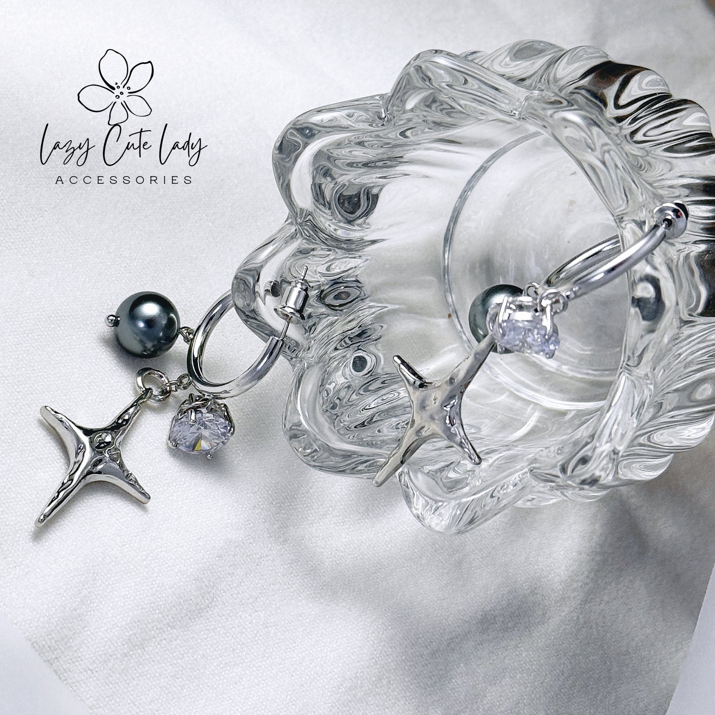 Starry Elegance: Silver Star and Zirconia Fashion Earrings