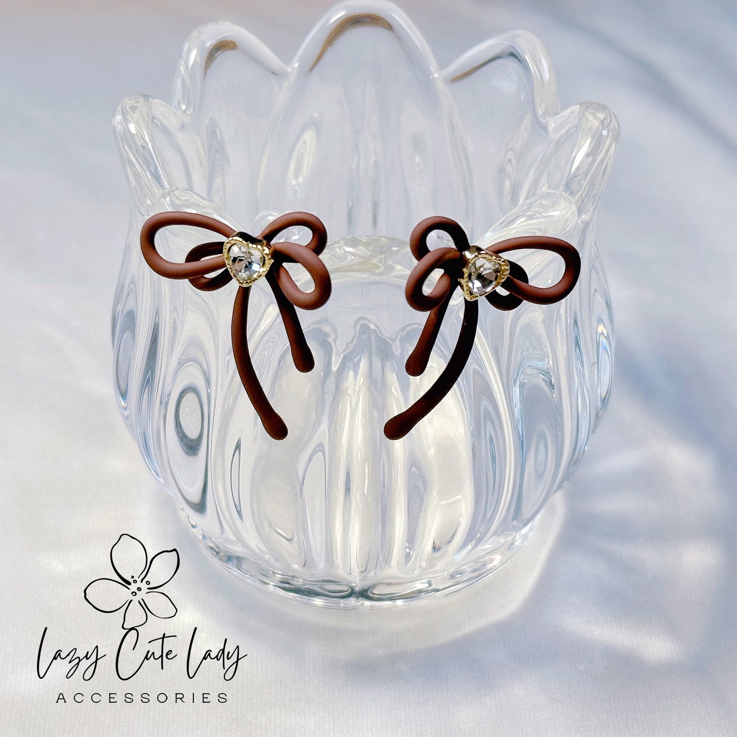 Exquisite Bow Stud Earrings with Heart-shaped Rhinestone