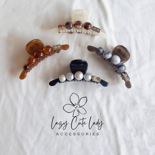 Marbled Bead Hair Claw – Elegant Everyday Styling