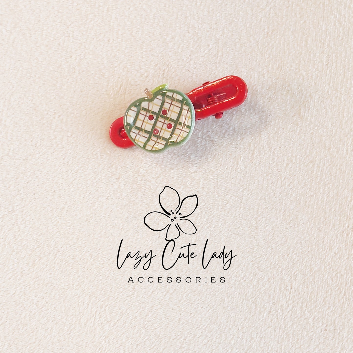 Plaid Apple Hair Clips – Red Snap Barrettes for Back to School & Fall Outfits