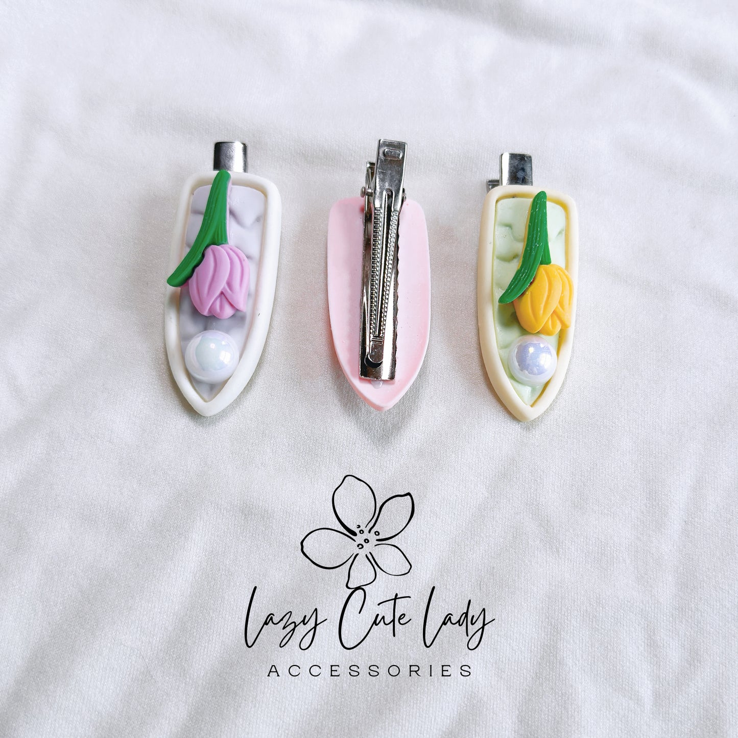 Elegant Tulip and Pearl Hair Clip - Versatile and Charming Hair Accessory