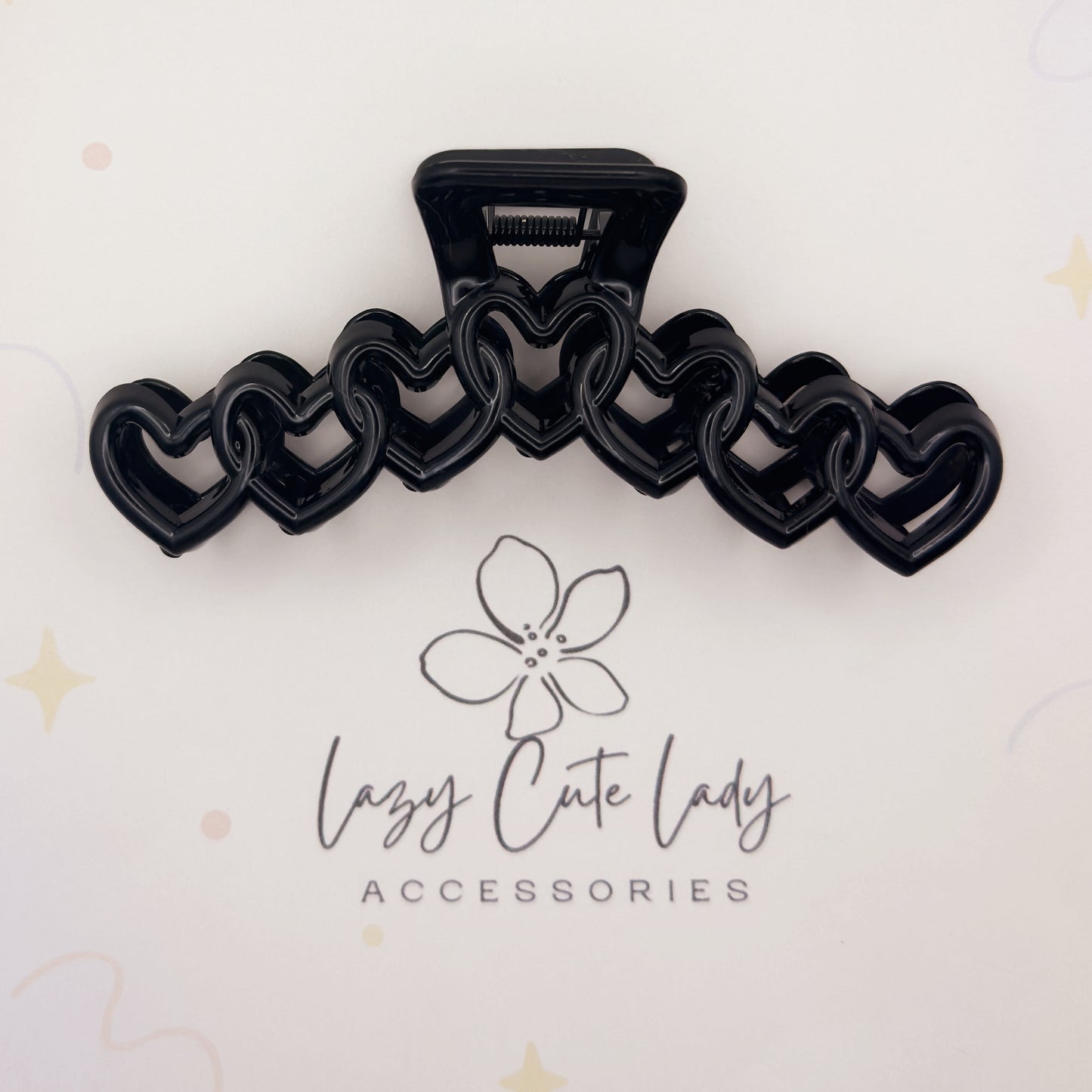 Sweetheart Chain Hair Claw – Hollow Heart Design