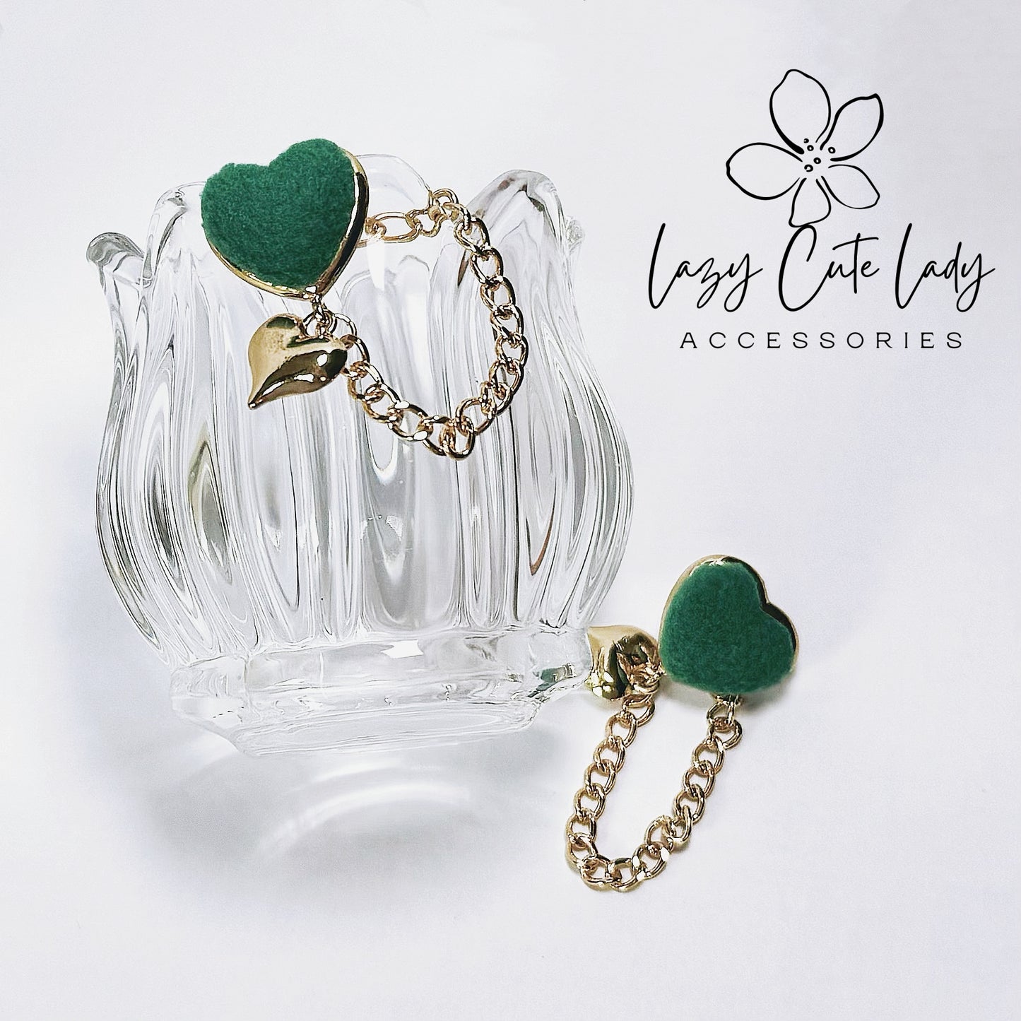 Green Fuzzy Heart & Metal Chain Earrings - Artistic and Eye-Catching Design