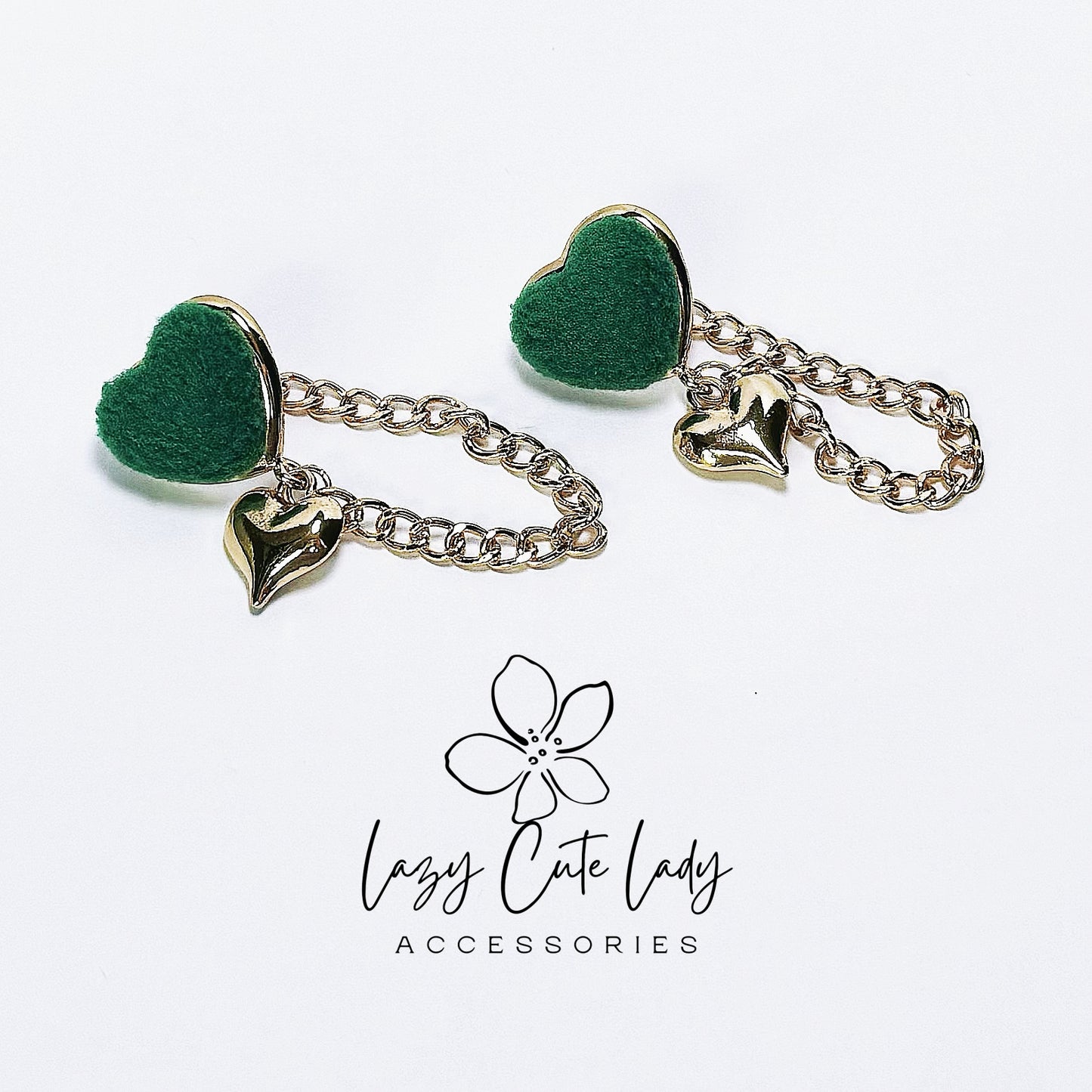 Green Fuzzy Heart & Metal Chain Earrings - Artistic and Eye-Catching Design