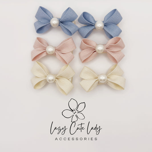 Bow Hair Clips with Pearl Center – Cute Fabric Bow Barrettes for Girls and Women, Elegant Hair Accessories