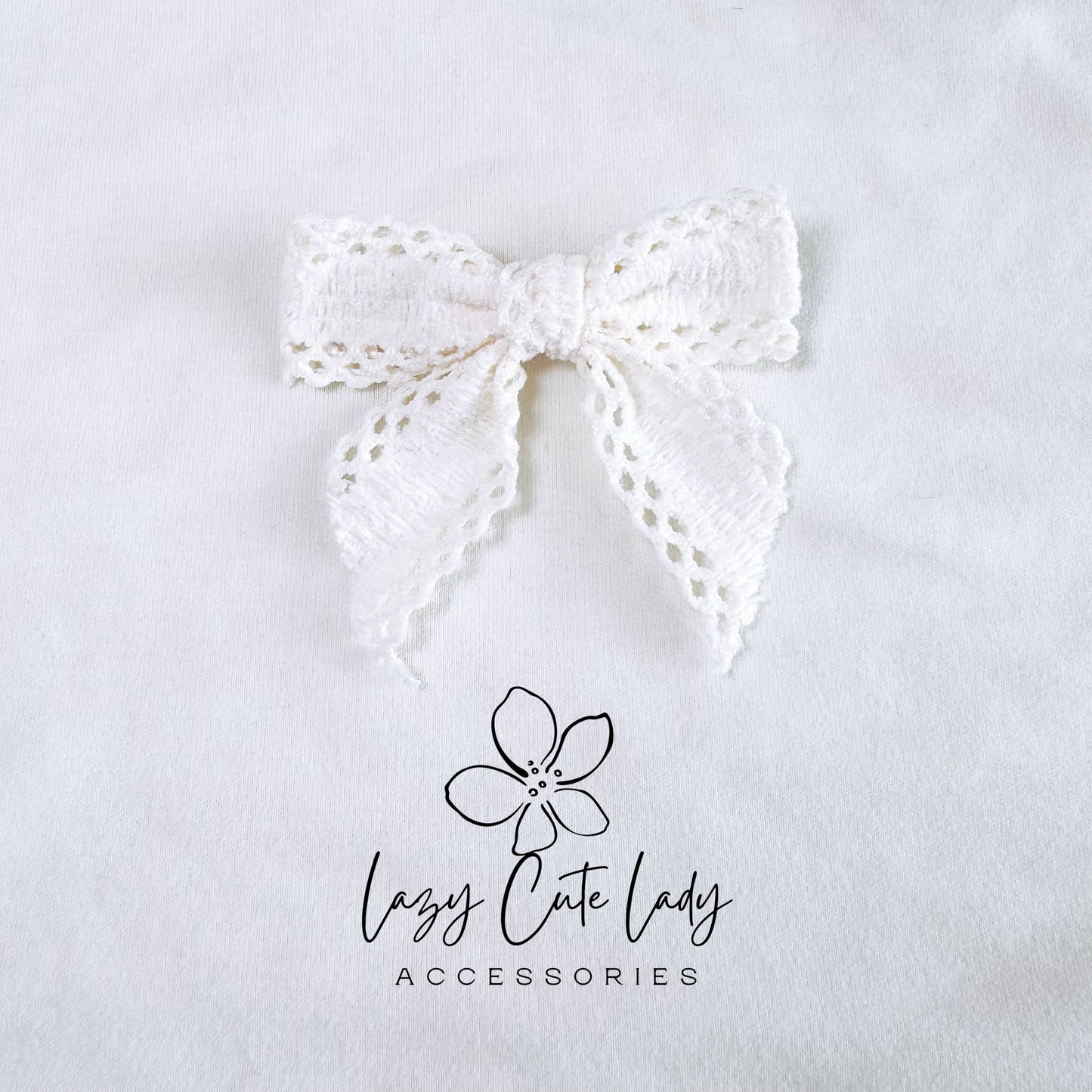 Elegant Fabric Bow Hair Clip - Blue and White