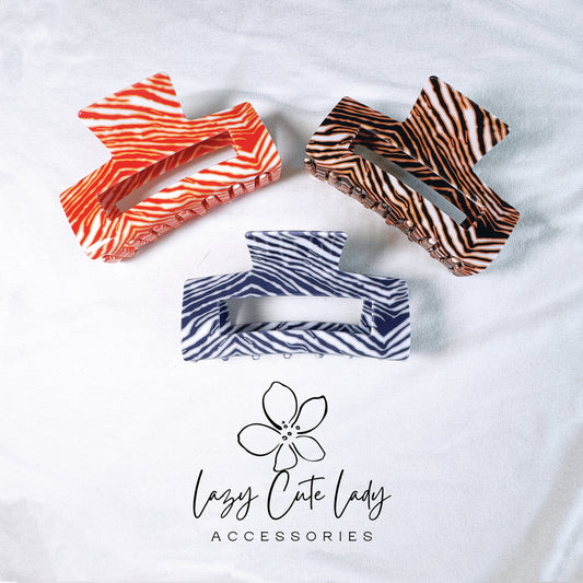 Minimalist Striped Hair Claw - Stylish & Functional Accessory