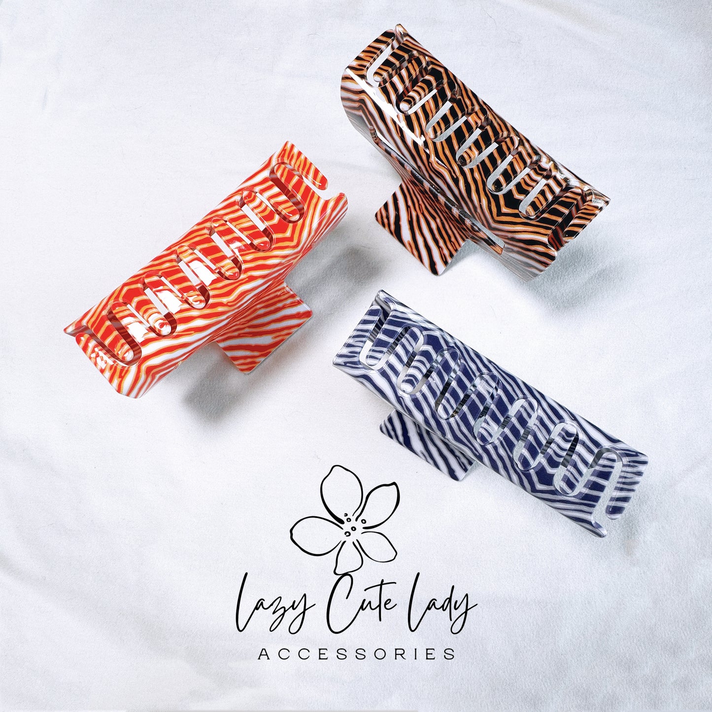 Minimalist Striped Hair Claw - Stylish & Functional Accessory