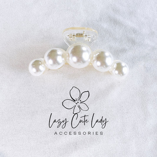 White Pearl Hair Claw - Elegant & Versatile Accessory