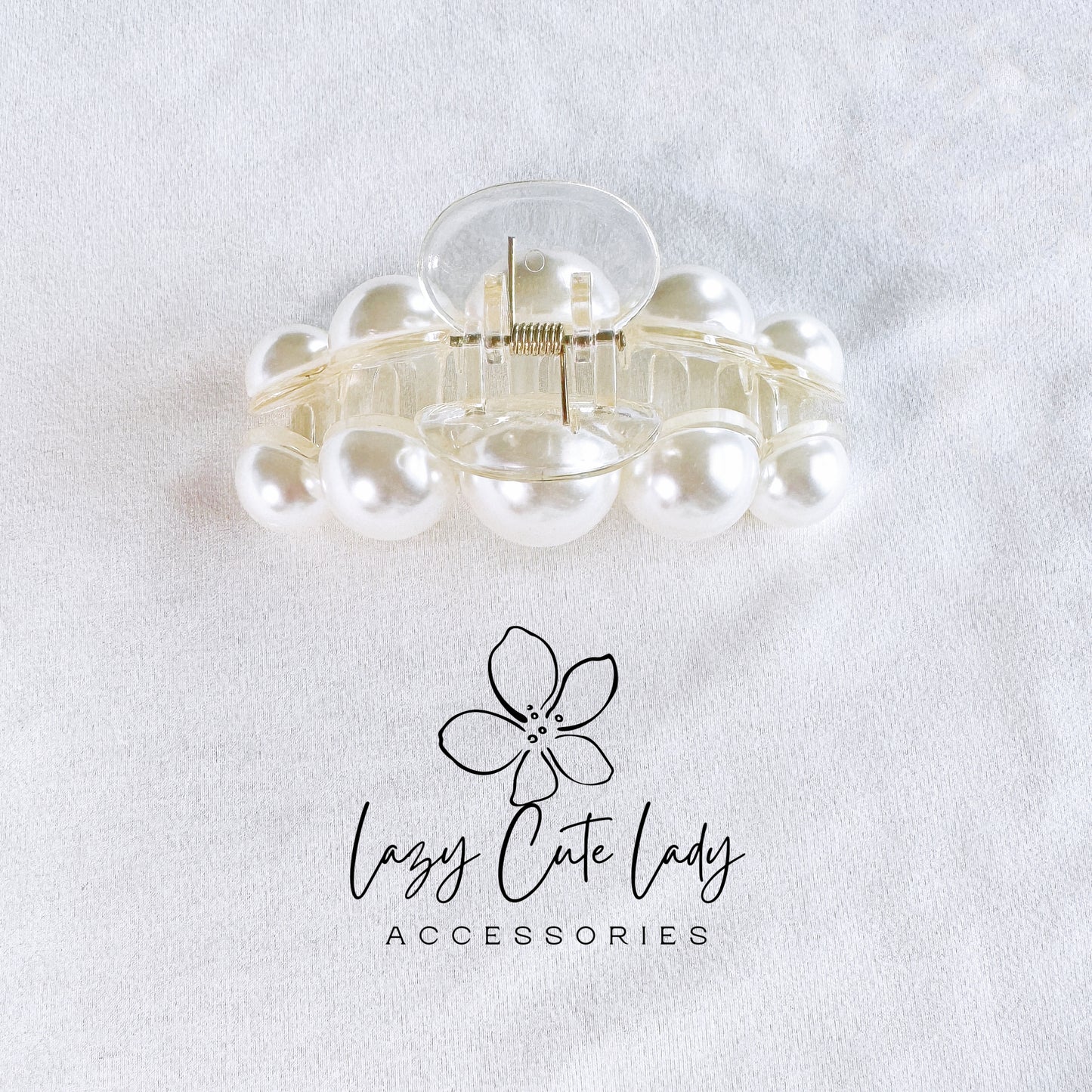 White Pearl Hair Claw - Elegant & Versatile Accessory