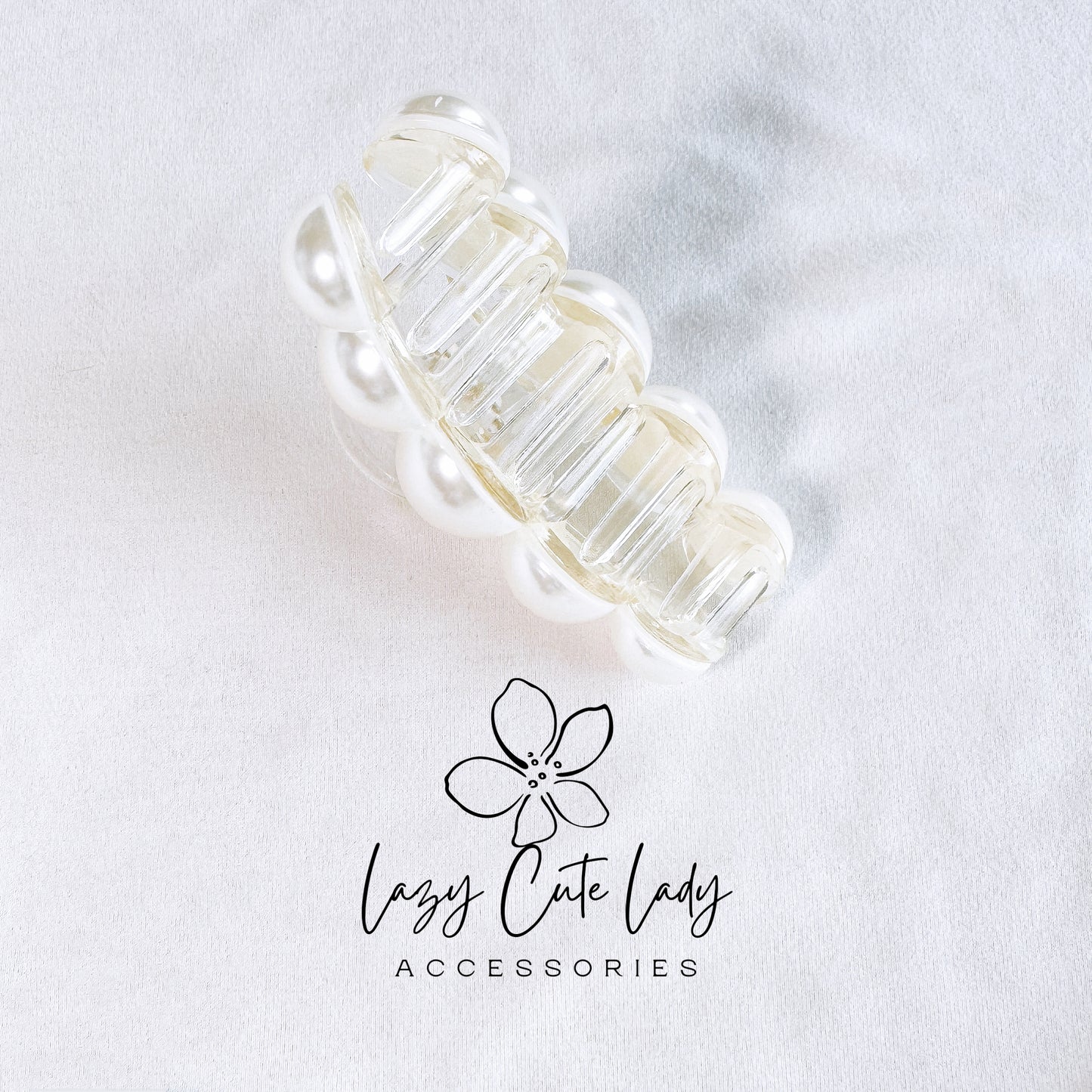 White Pearl Hair Claw - Elegant & Versatile Accessory