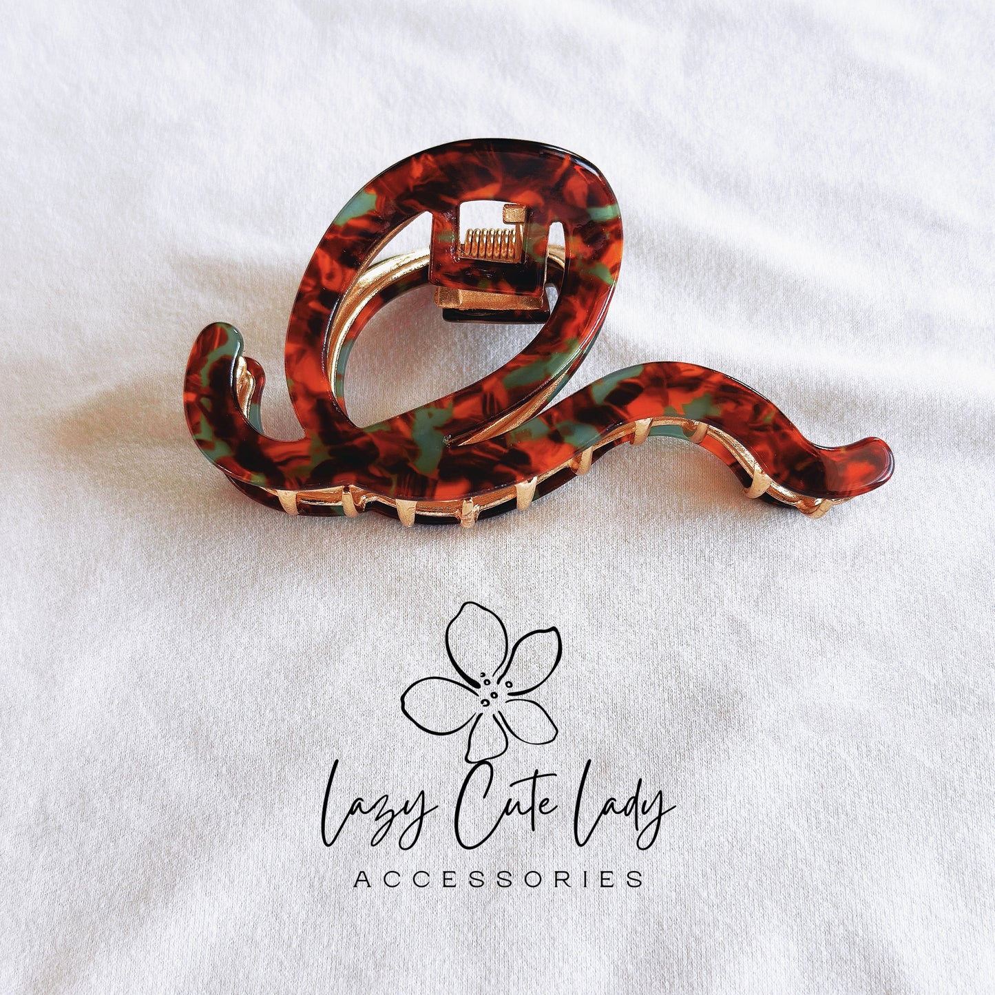 Ribbon-Inspired Acetate & Metal Hair Claw - Eco-Friendly Elegance - Eco-Friendly & Versatile