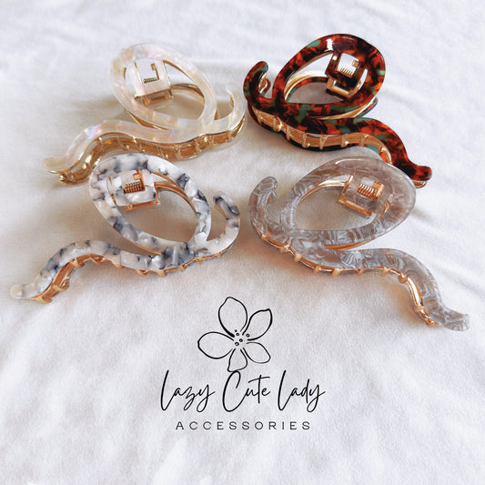 Ribbon-Inspired Acetate & Metal Hair Claw - Eco-Friendly Elegance - Eco-Friendly & Versatile
