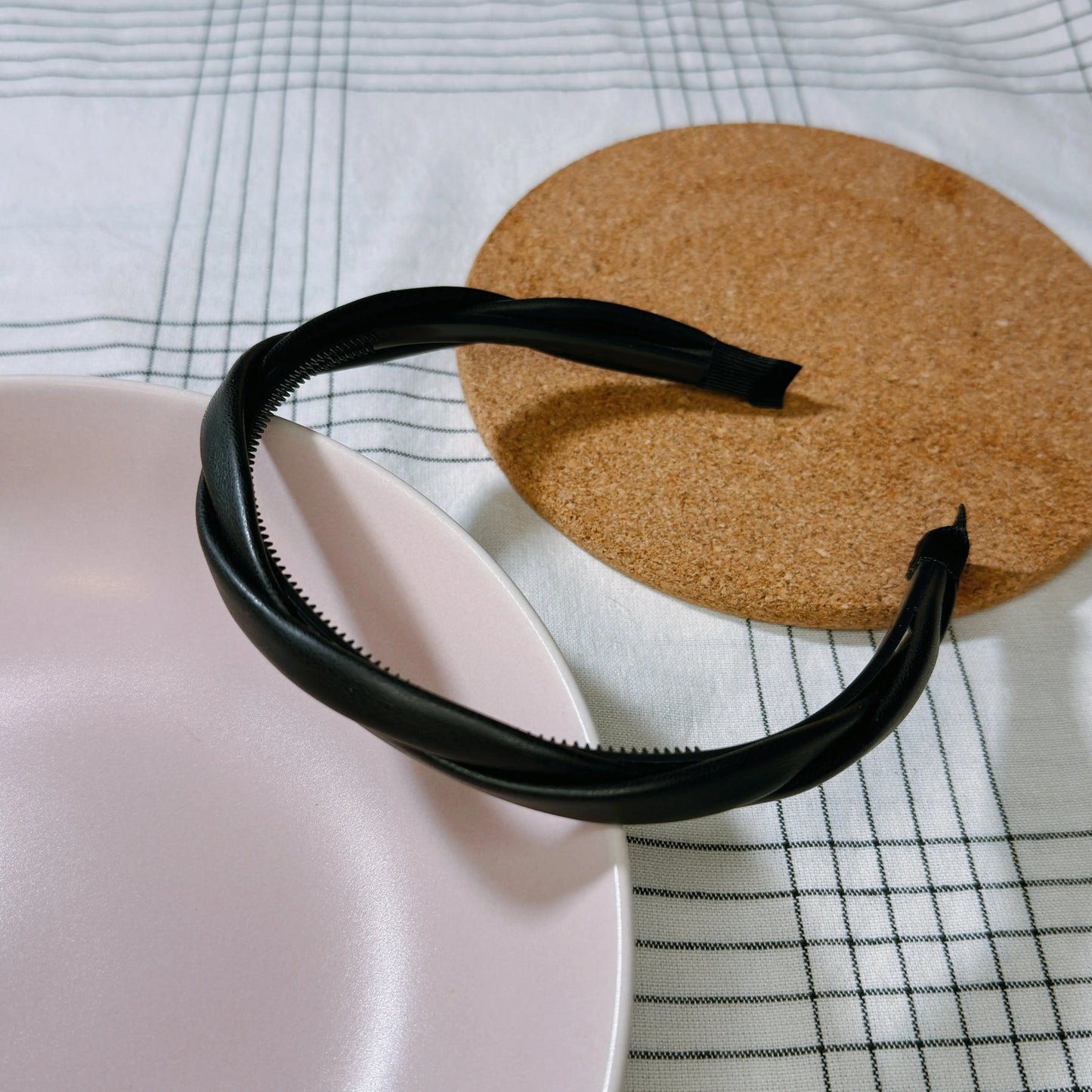 Leather Essence: Premium Minimalist Twisted Headband