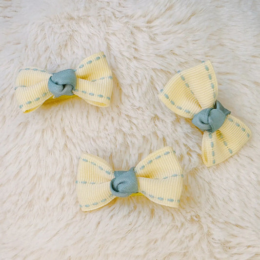 Baby Chic: Cute Bow Hair Accessory