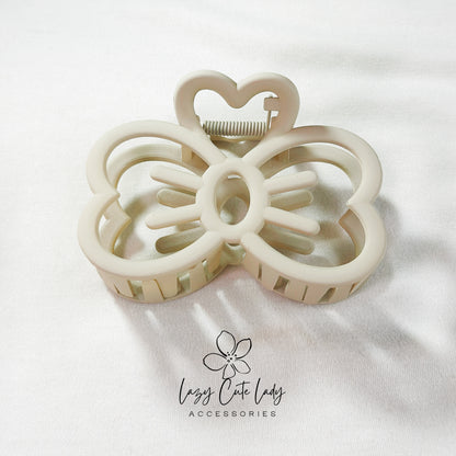 Hollow Butterfly Bow Hair Claw