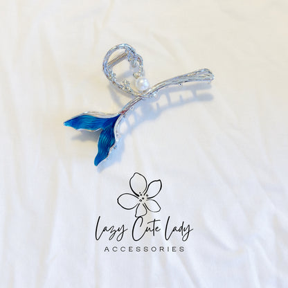 Mermaid Tail Hair Claw Clip – Ocean-Inspired Metal Claw with Pearl Accent for Elegant Everyday Hairstyles