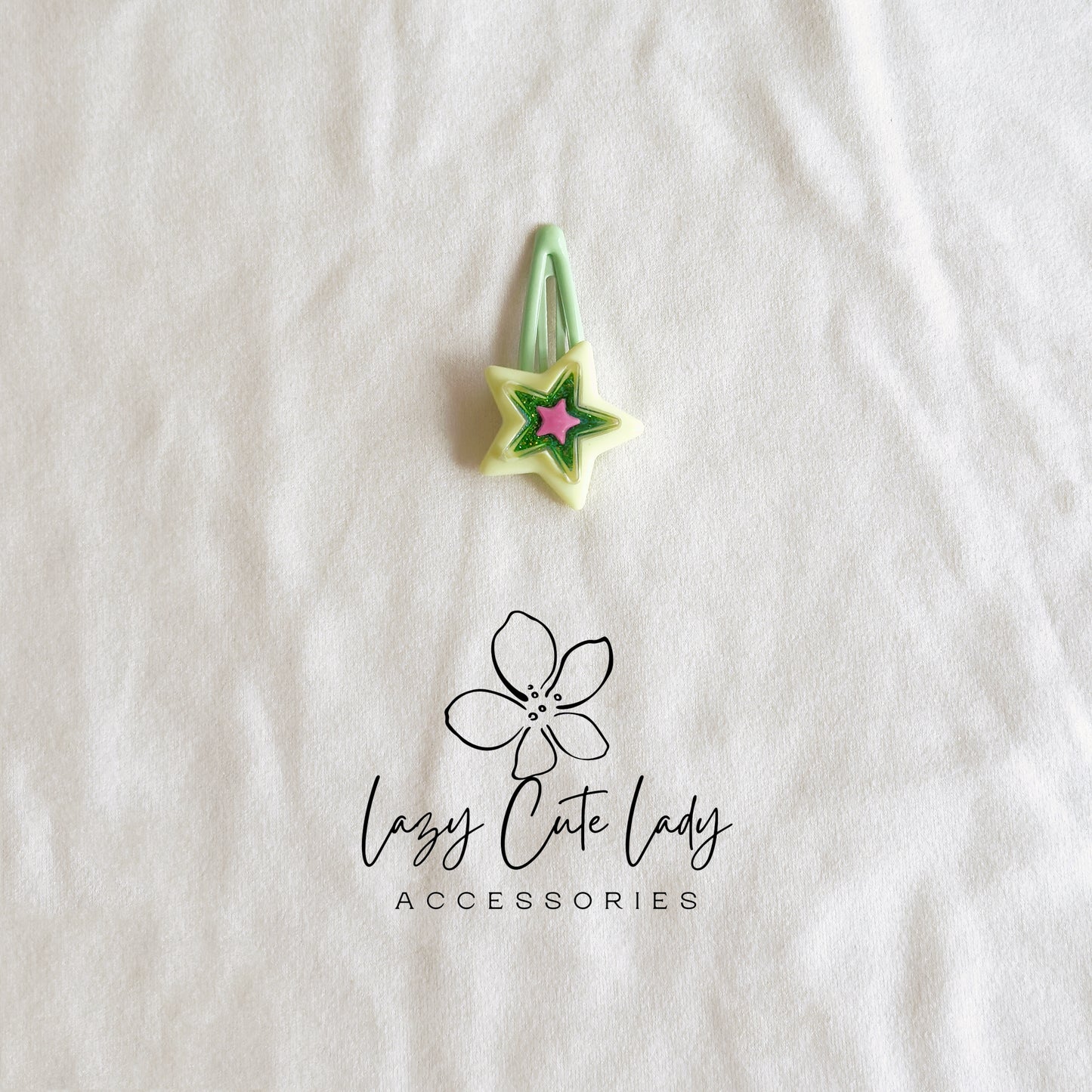 Layered Star Snap Clip Set – Colorful & Fun for Kids and All Ages
