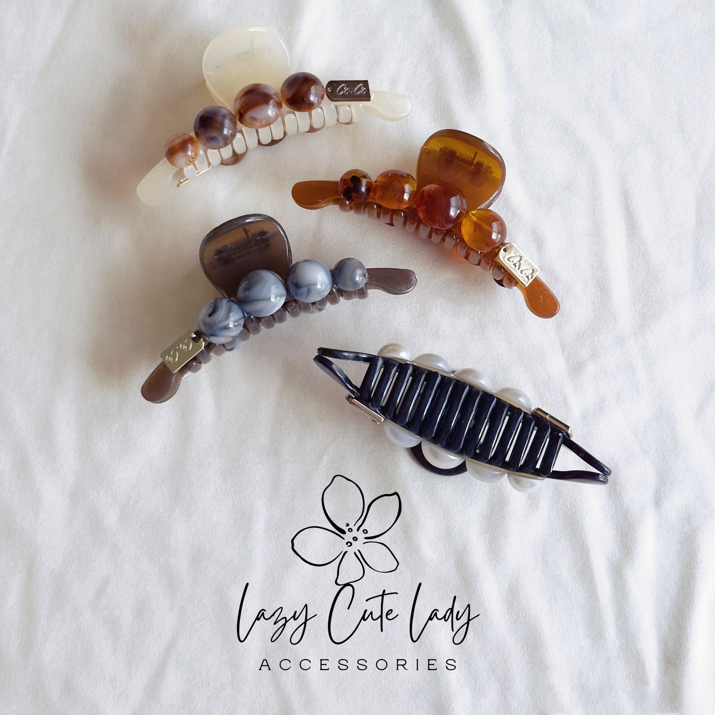 Marbled Bead Hair Claw – Elegant Everyday Styling