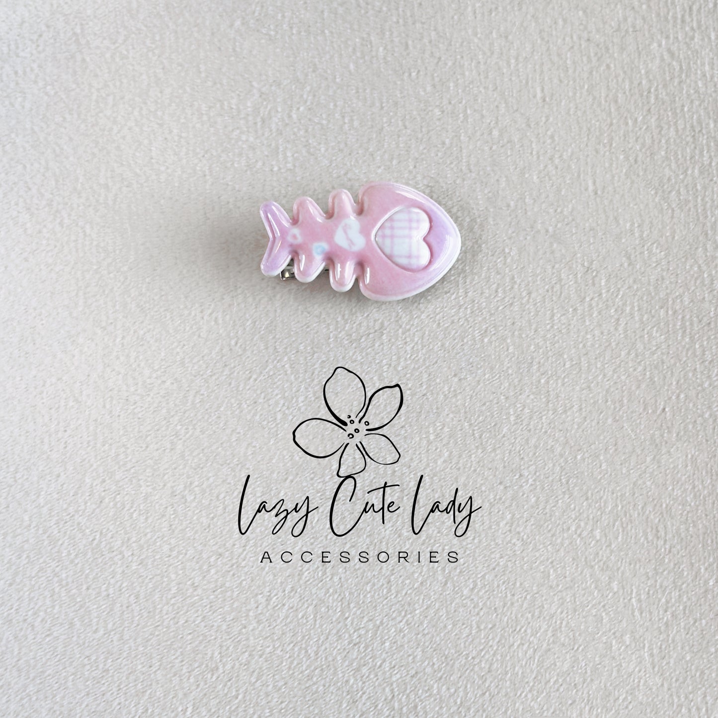 Glossy Pastel Fish Bone Hair Clips – Cute Kawaii Style Barrettes with Heart Details
