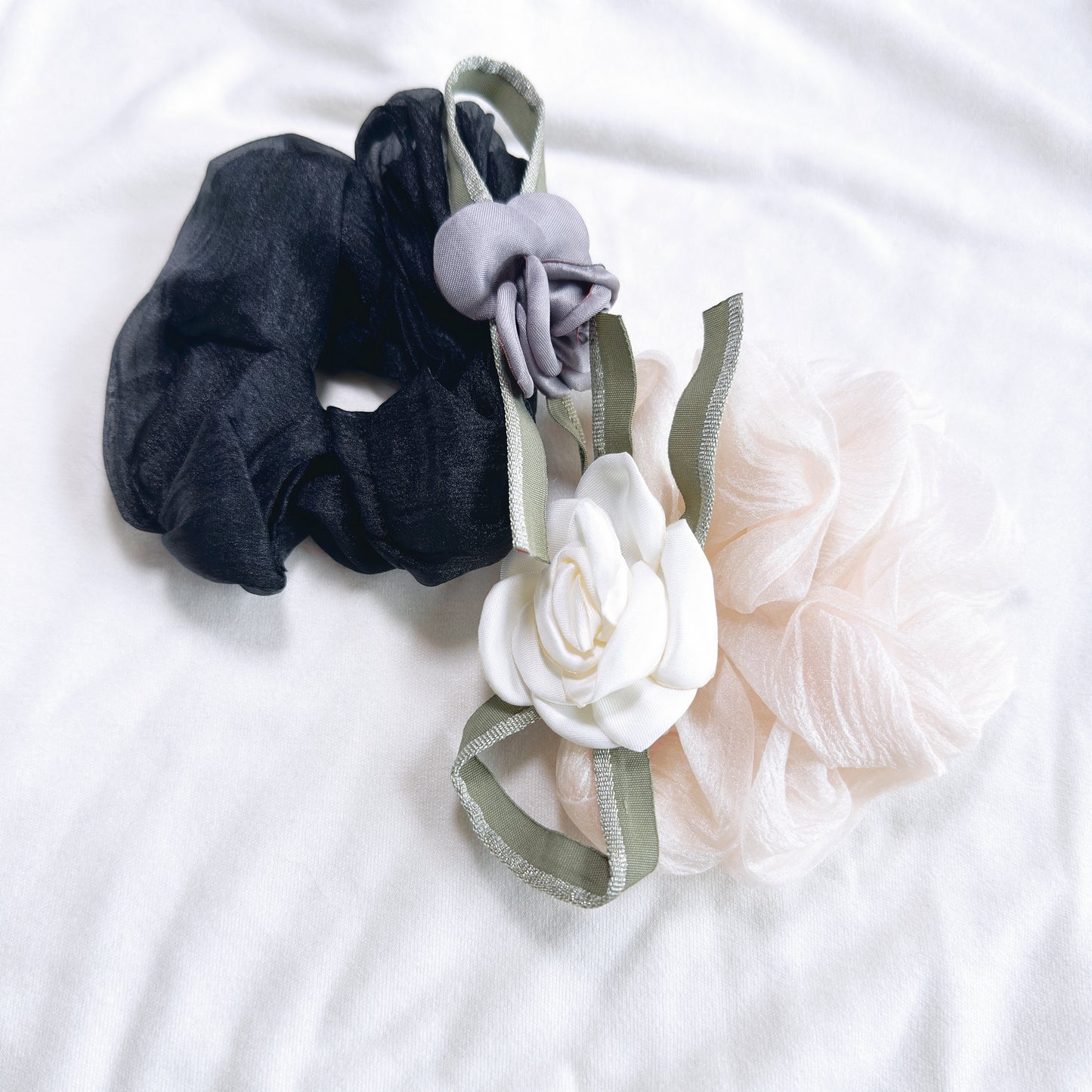 Elegant Floral Ribbon Scrunchies - Versatile and Beautiful Hair Accessories