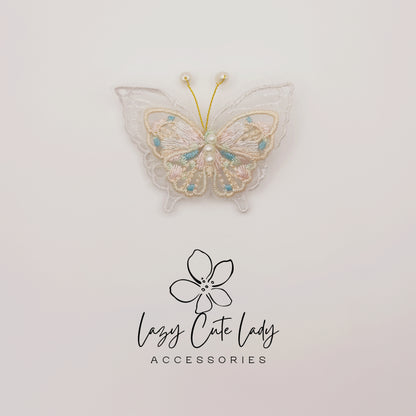 Embroidered Butterfly Hair Clips – Lace and Pearl Wedding Barrettes for Girls and Women