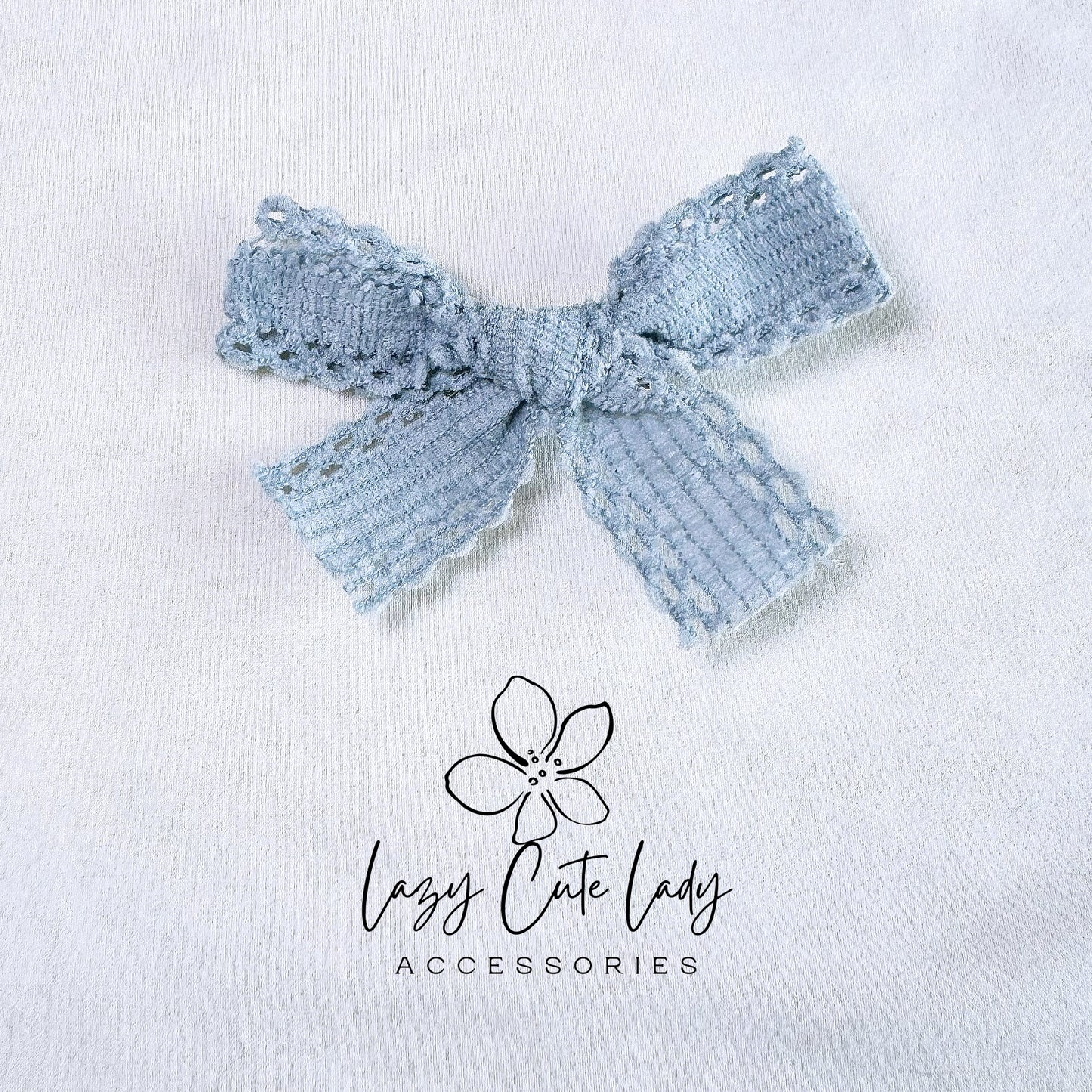 Elegant Fabric Bow Hair Clip - Blue and White