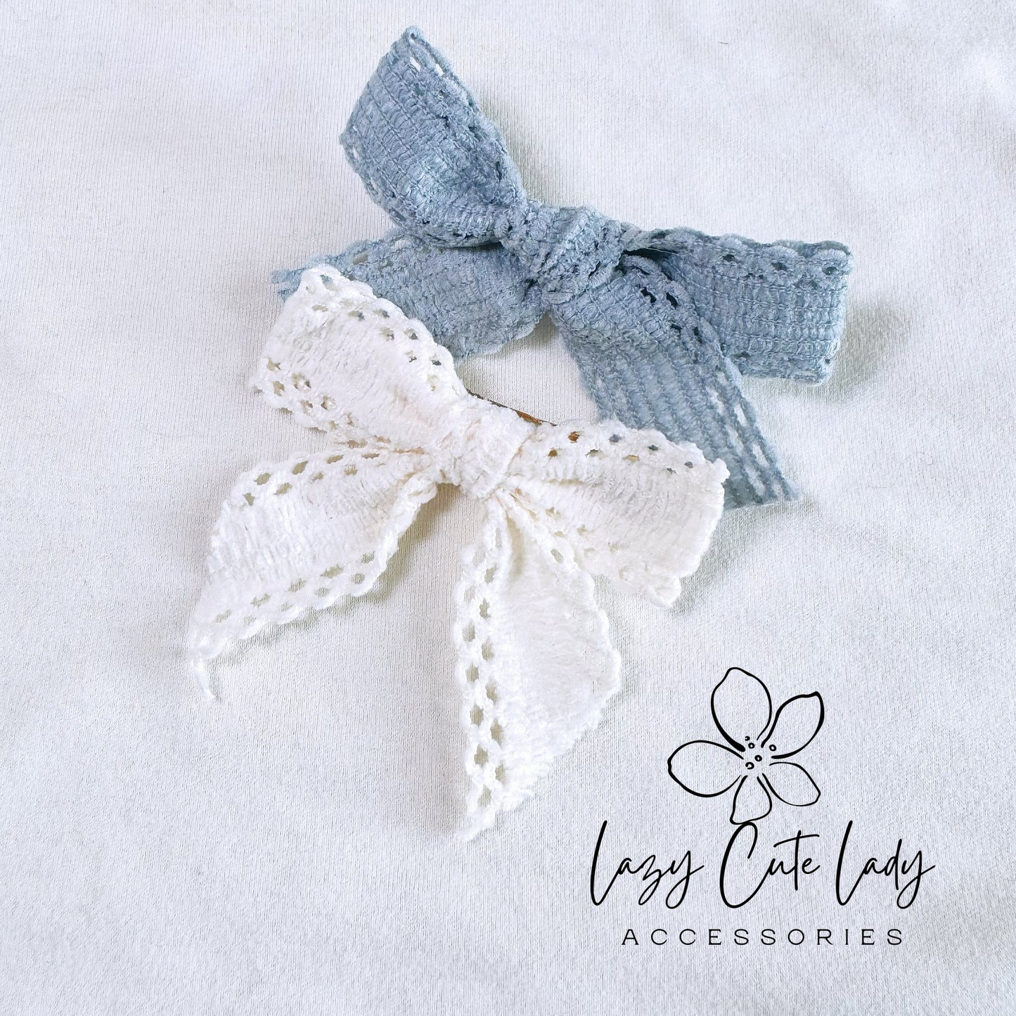 Elegant Fabric Bow Hair Clip - Blue and White