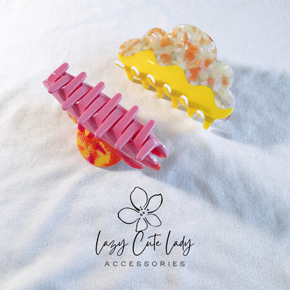 Vibrant Eco-Friendly Cloud-Shaped Hair Claw - Pink and Yellow Options