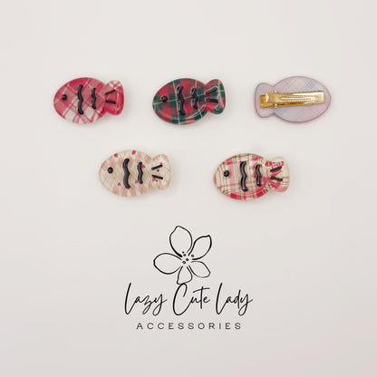 Plaid Fish Hair Clips – Resin Snap Hair Accessories for Girls and Women, Autumn &Halloween Inspired Barrettes